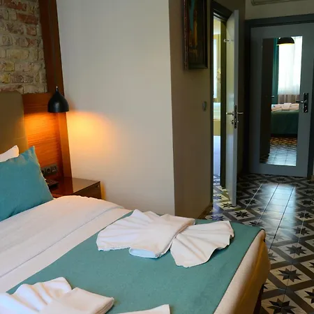 Pera Luna Hotel 3*