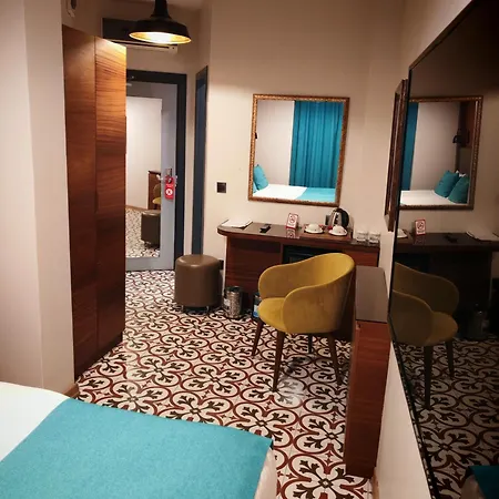 Pera Luna 3* Isztambul