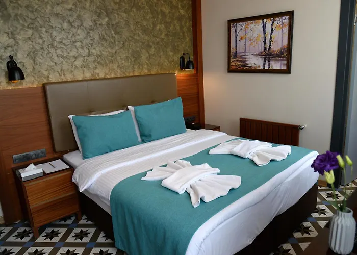 Pera Luna Hotell
