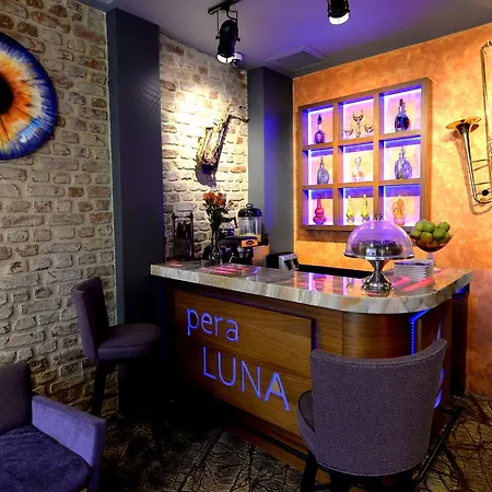 Hotell Pera Luna