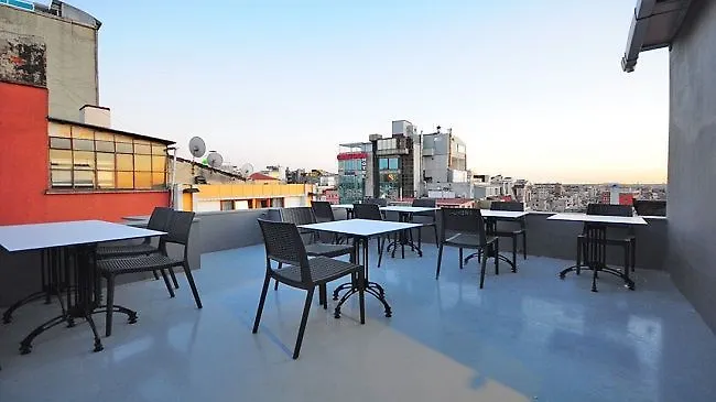 Pera Luna Provincia di Istanbul