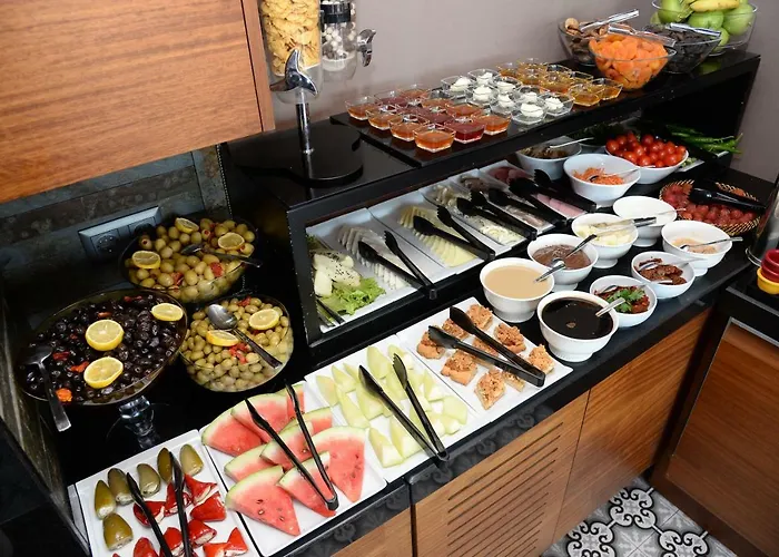 بيرا لونا ريسيدنس فندق 3*