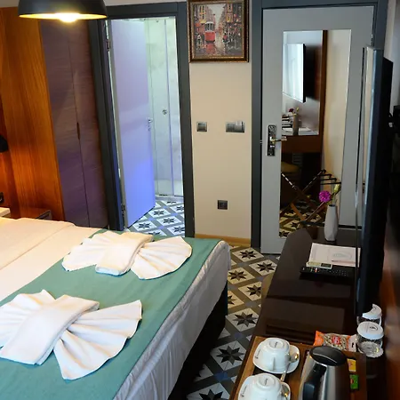 Pera Luna Otel İstanbul
